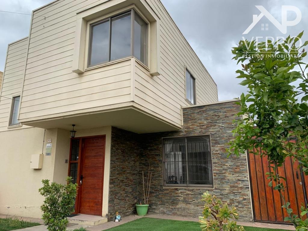 Arriendo Casa en Villa Alemana.