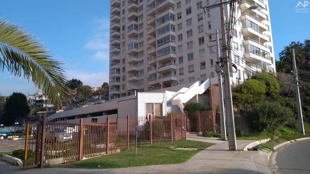 HERMOSO DEPARTAMENTO, VISTA A LA BAHIA.