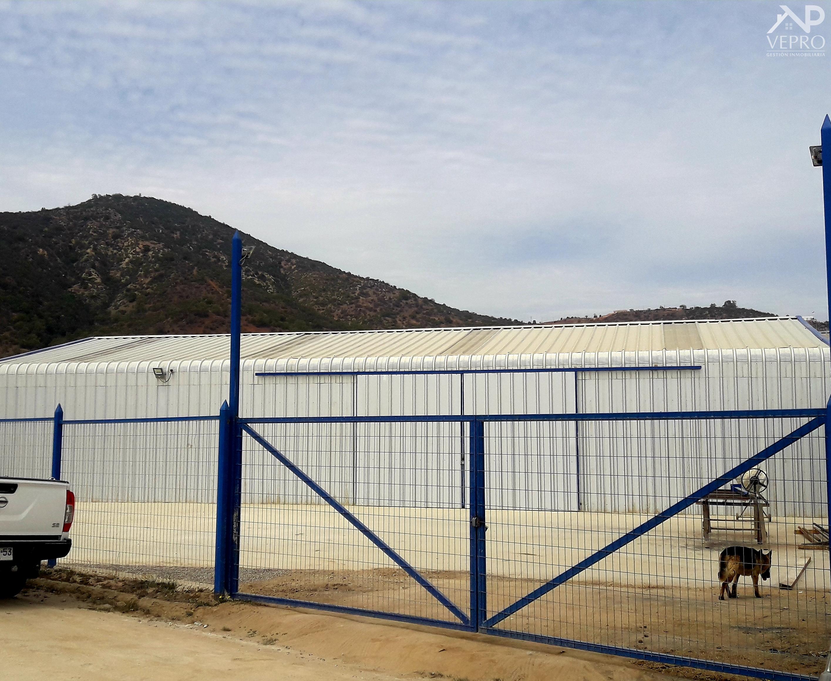 Terreno con Galpón sector Industrial