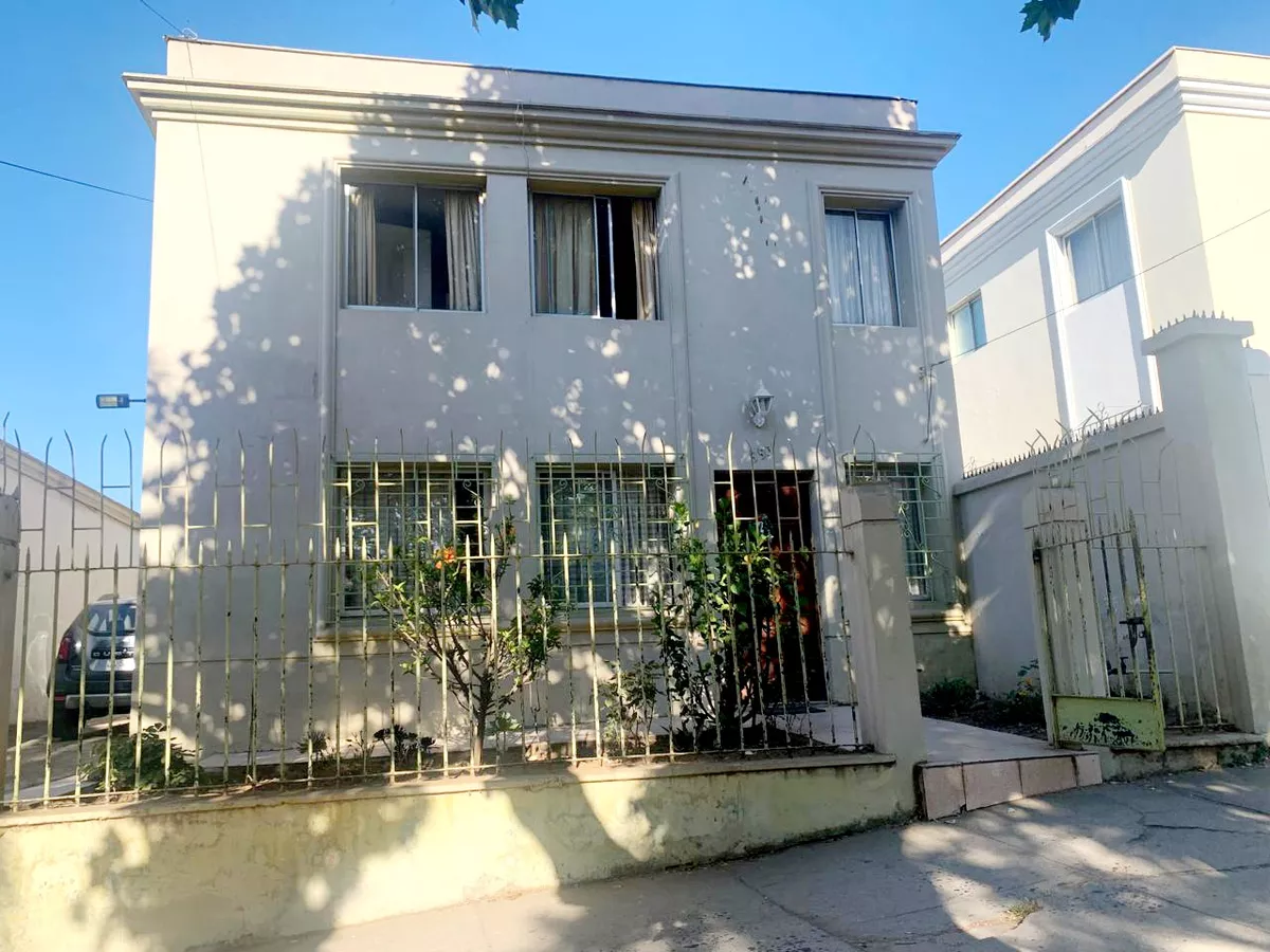 ARRIENDO CASA AMOBLADA EN CERRO PLACERES